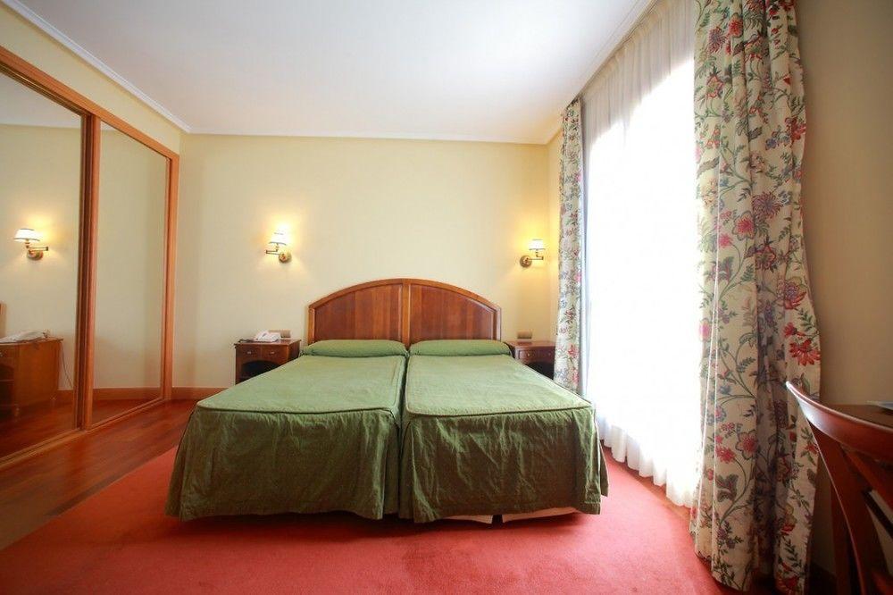 Hotel Modus Vivendi Сопелана Экстерьер фото