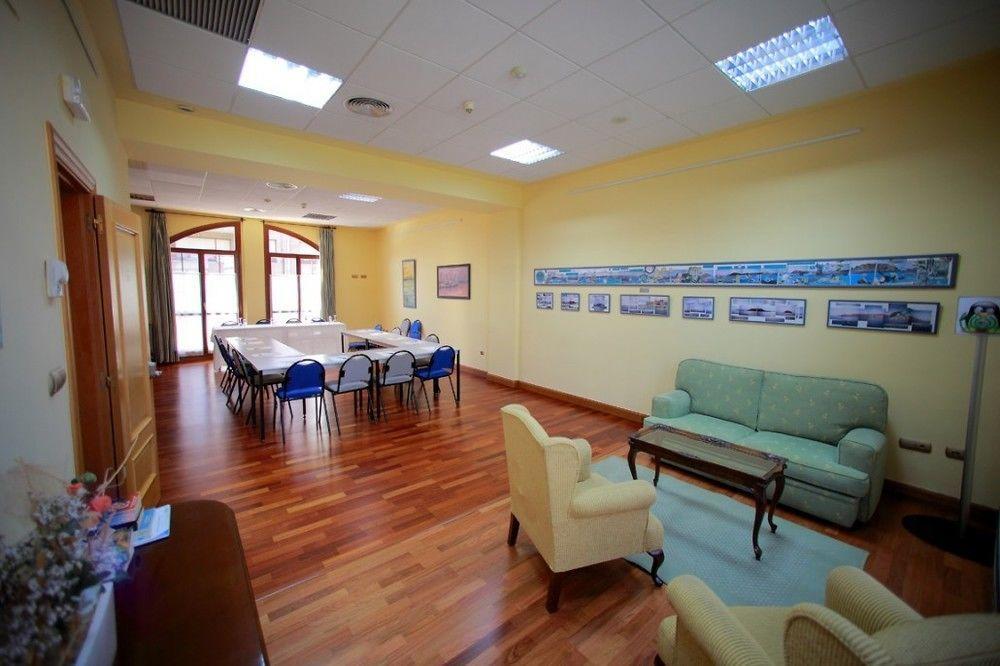 Hotel Modus Vivendi Сопелана Экстерьер фото