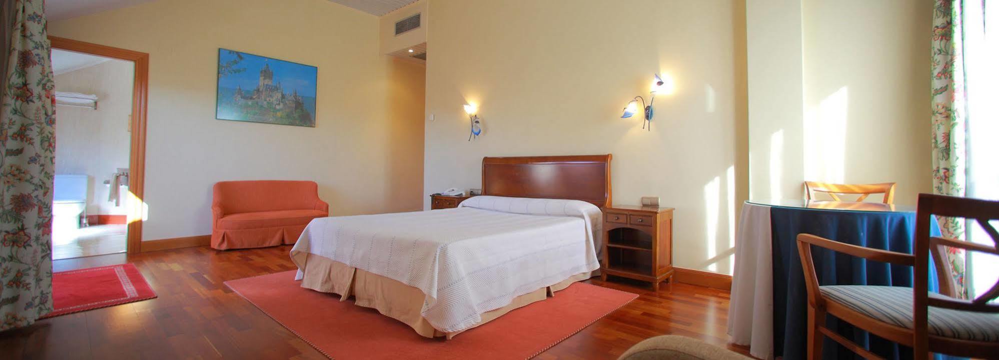 Hotel Modus Vivendi Сопелана Экстерьер фото